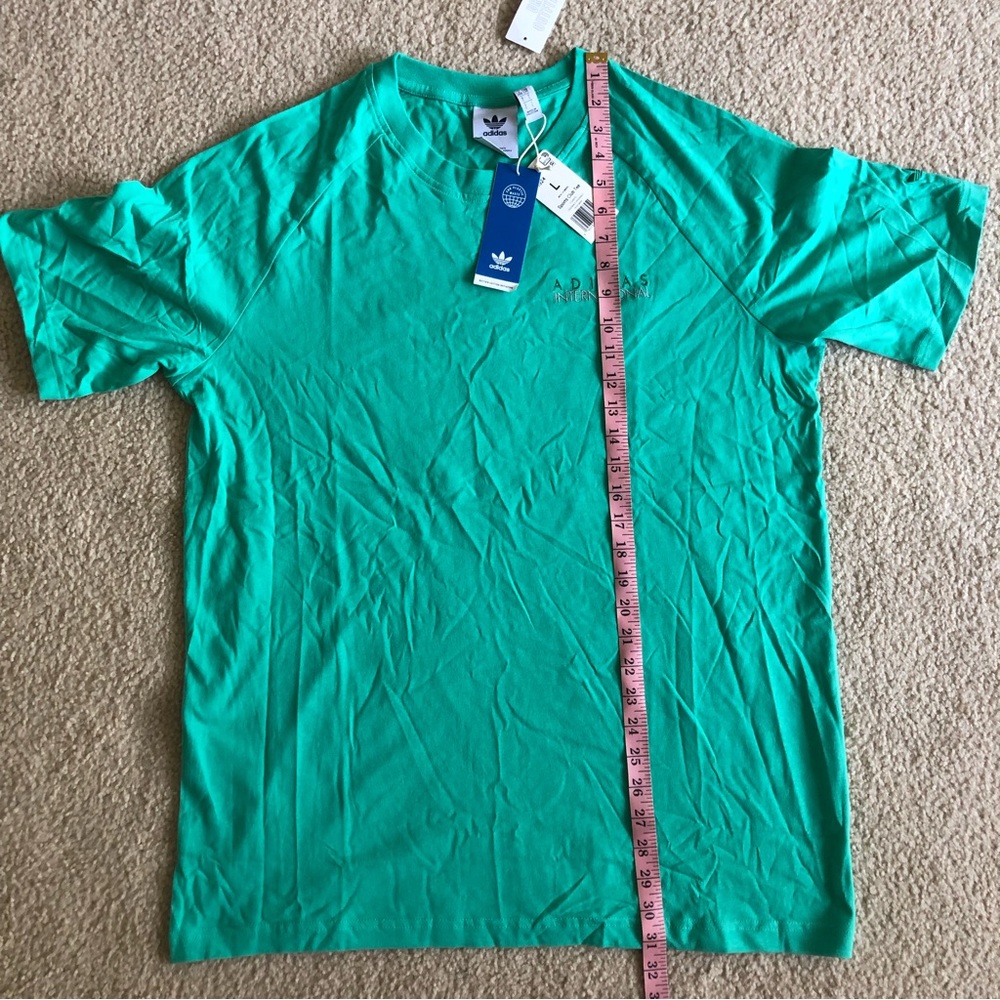 Adidas International Sports Club Tee Shirt and Socks Bundle - Picture 8 of 13